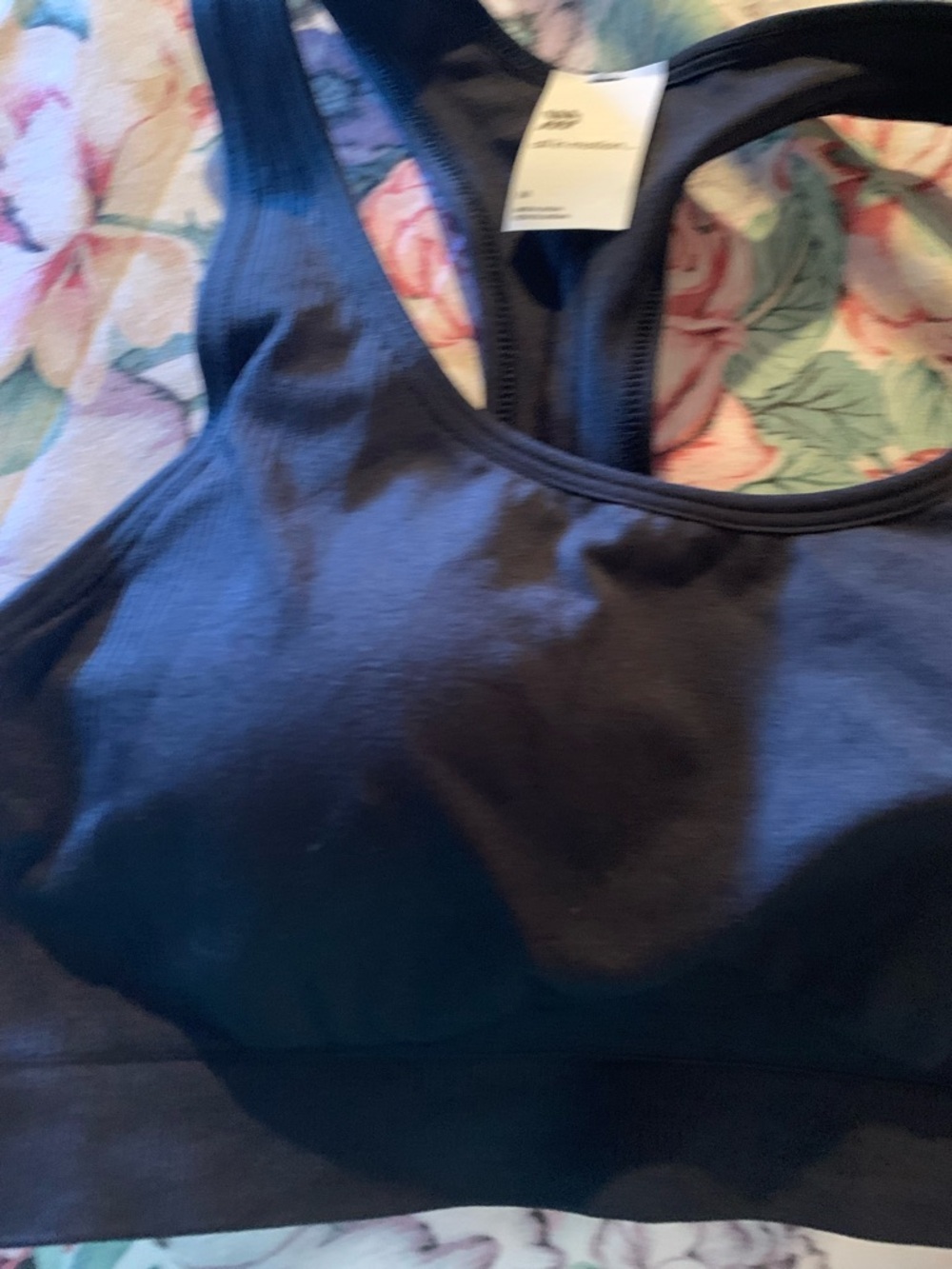 NWT all in motion Black Seamless Racerback Sports Bra Size Medium - Picture 2 of 5